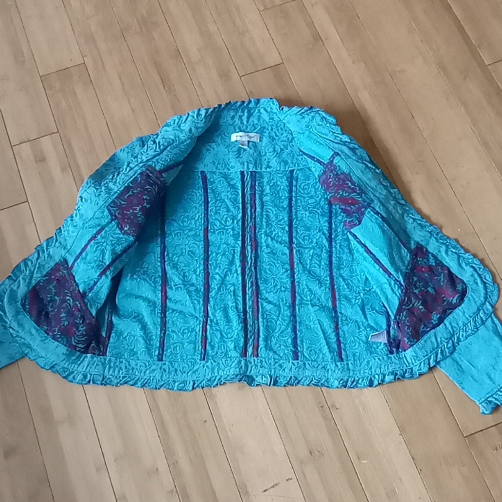 Jacket - Picture 4 of 4